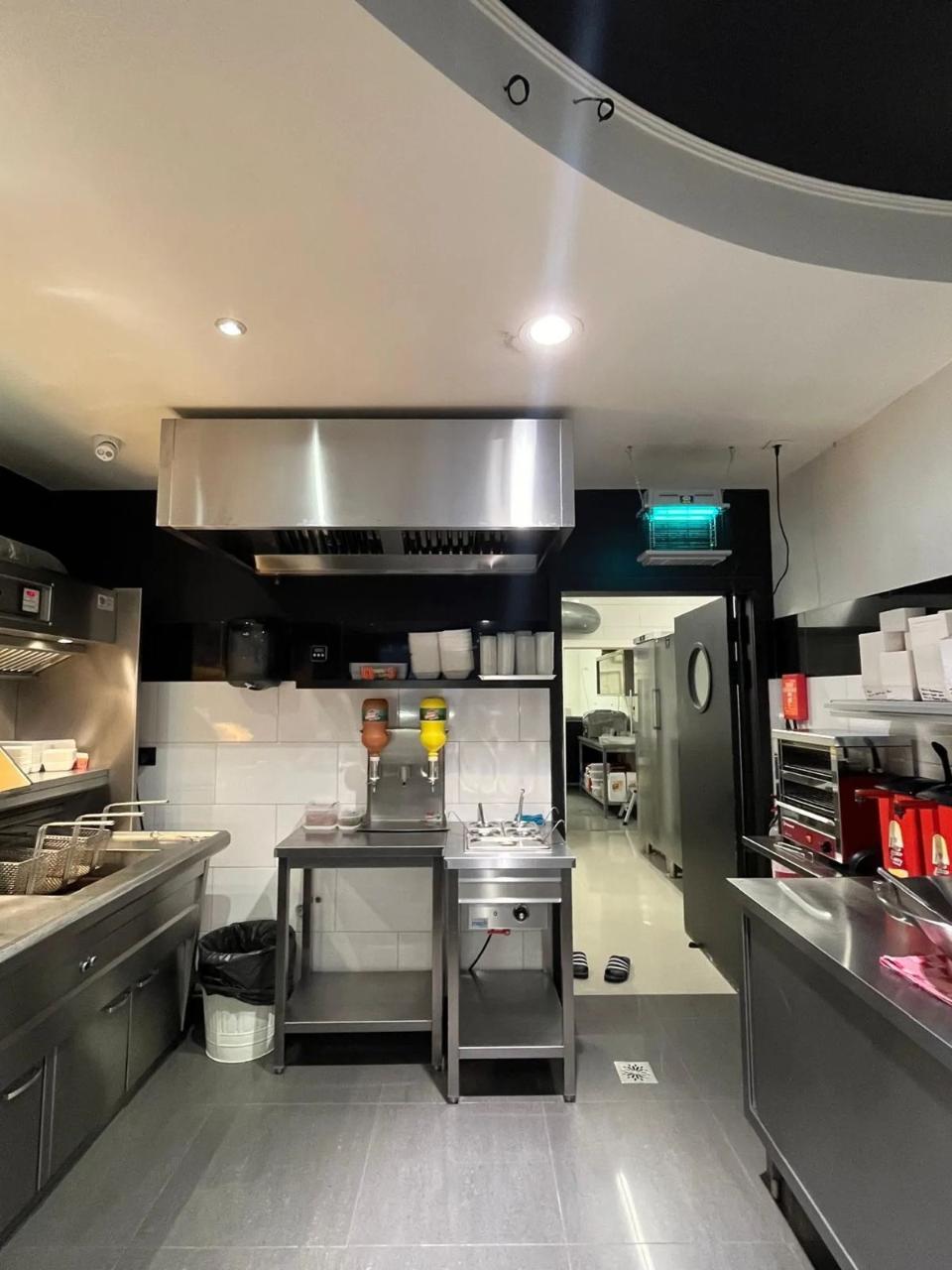 Commerce à remettre Anvers - Horeca - 6PJBI